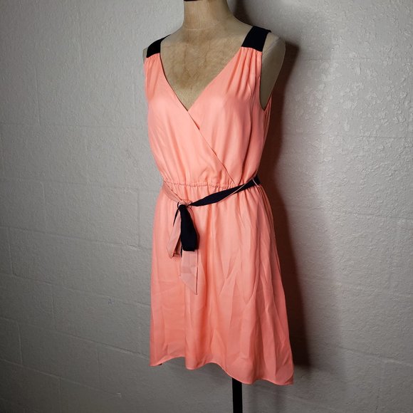 NWT AEO Bow Tie Accent Fit and Flare Dress XS - Picture 3 of 13